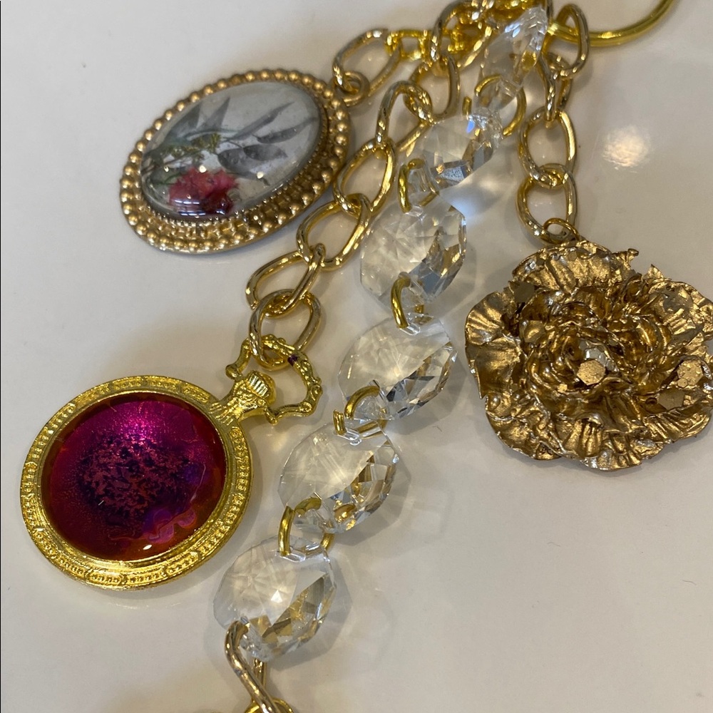 Monochrome Graphic Crossbody Bag - Picture 6 of 7